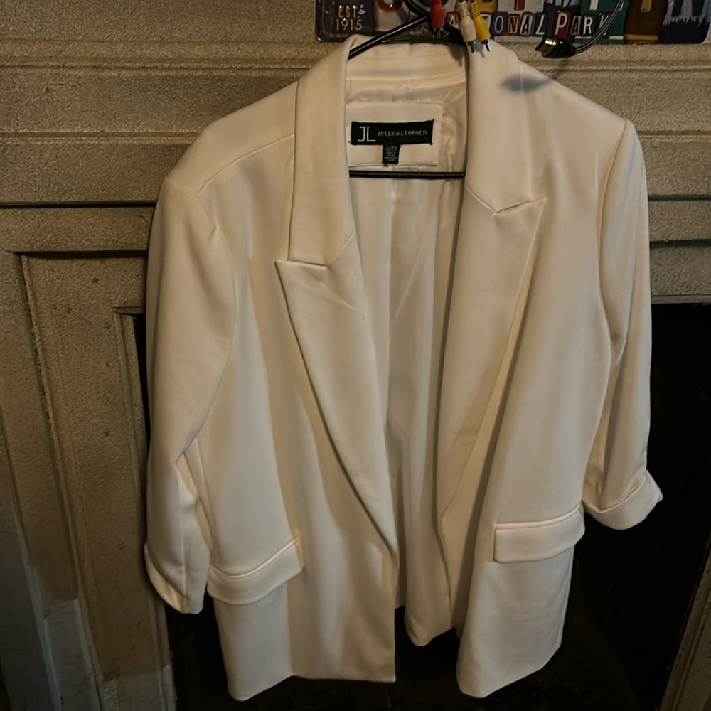 White blazer, XL, Jules and Leopold.